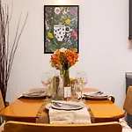 Apartman Spacious 2br Kremena 10 Minutes Walk To Center