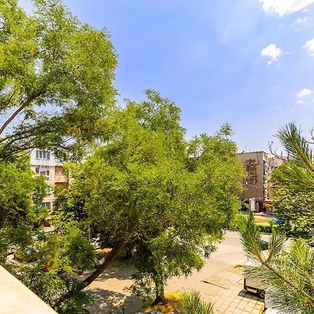 Spacious 2br Kremena 10 Minutes Walk To Center