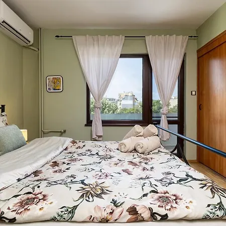 Apartment Spacious 2br Kremena 10 Minutes Walk To Center *