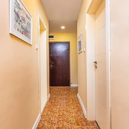 Apartment Spacious 2br Kremena 10 Minutes Walk To Center