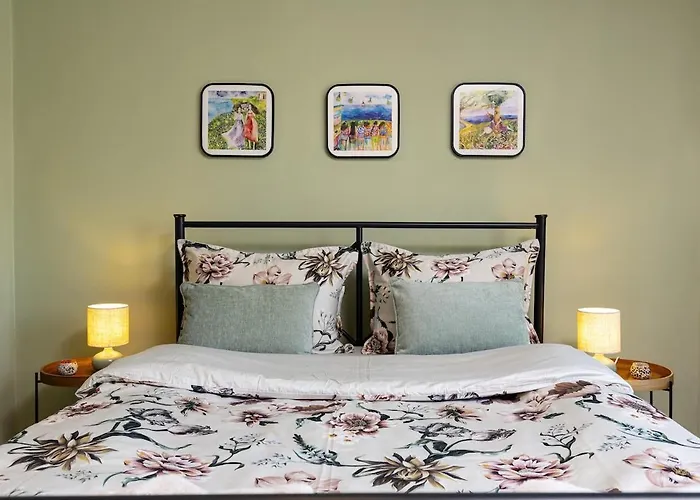 Spacious 2br Kremena 10 Minutes Walk To Center